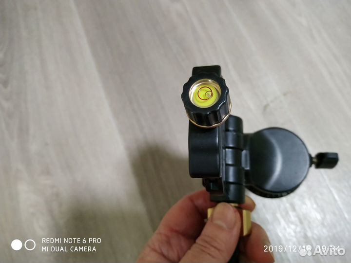 Штативная головка для видеокамеры