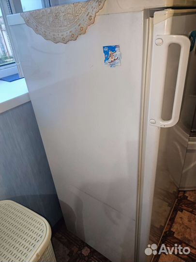 Холодильник бу маленький