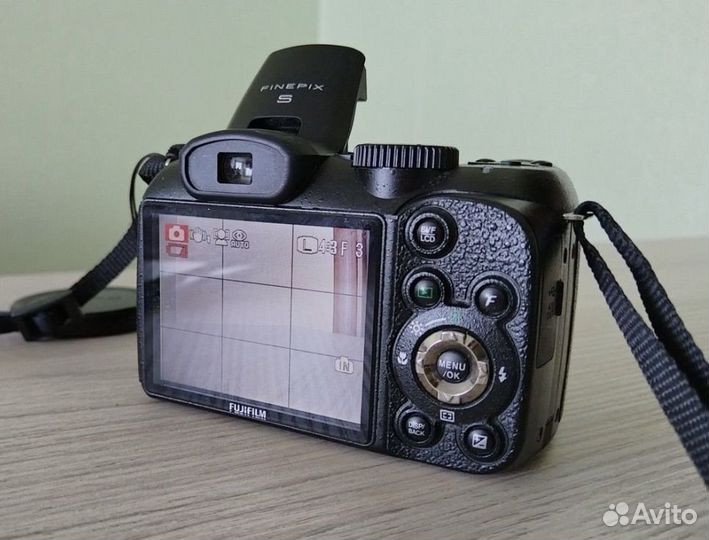 Цифровой фотоаппарат Fujifilm FinePix S1700