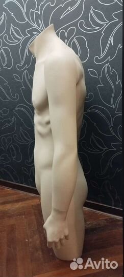 Статуя в интерьер