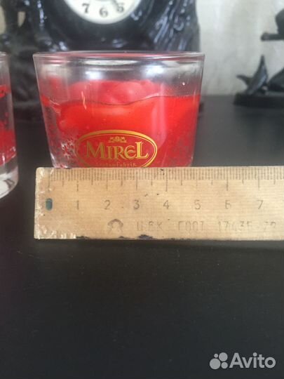 Романтические свечи в стеклянных стаканчиках