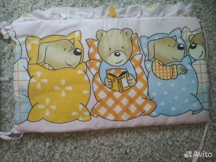 Бортики в кроватку+ постельное белье