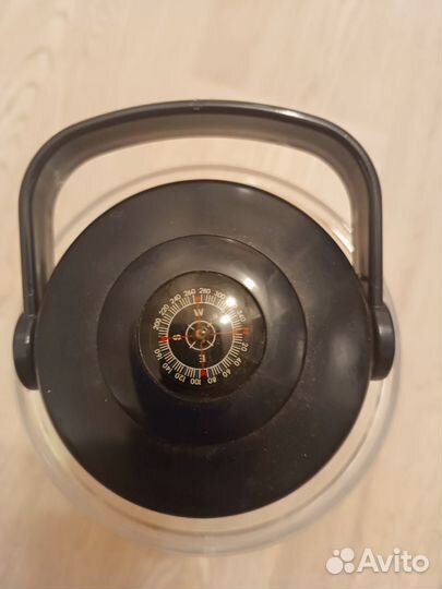 Светильник походный с компасом