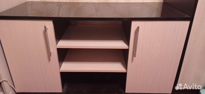 Тумба под телевизор