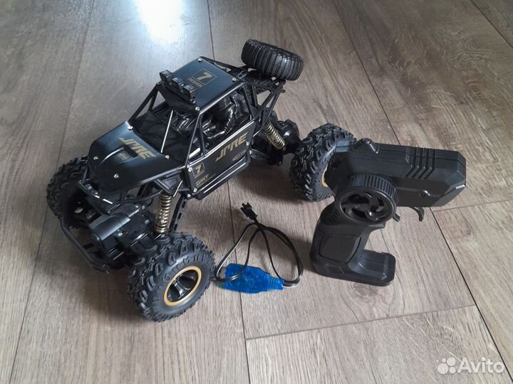 Машина на радиоуправлении