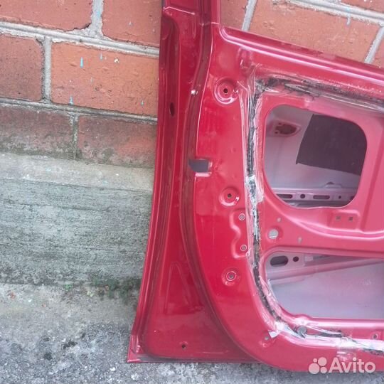 Двери Хендай Солярис 2 б/у оригинал