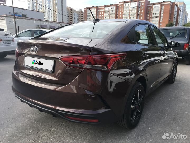 Hyundai Solaris 1.6 AT, 2022, 18 570 км