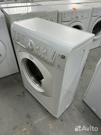 Hotpoint-Ariston. 4 кг, 33 см, 800 об. Доставка