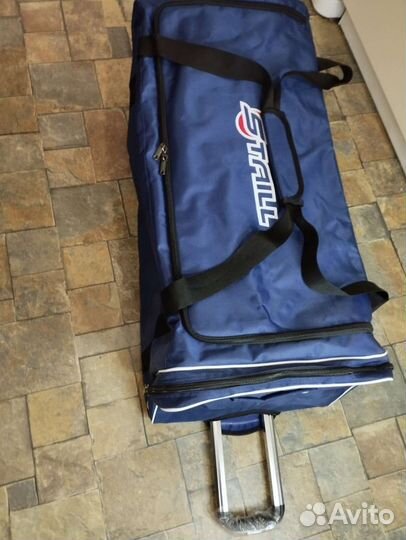 Баул хоккейный 38 синий 3 колеса