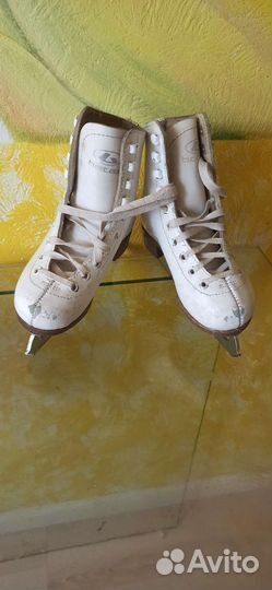 Коньки фигурные детские