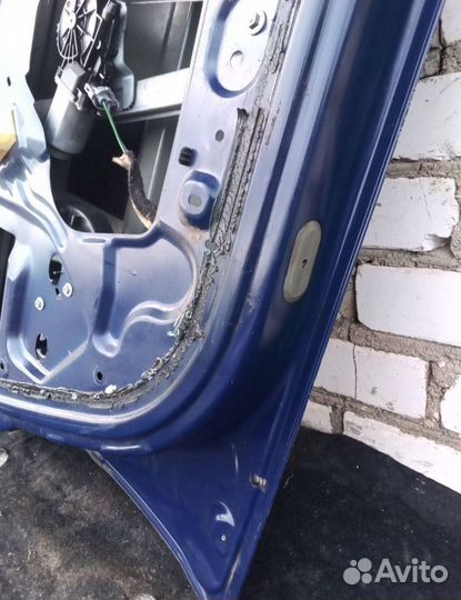 Дверь водительская renault logan 1