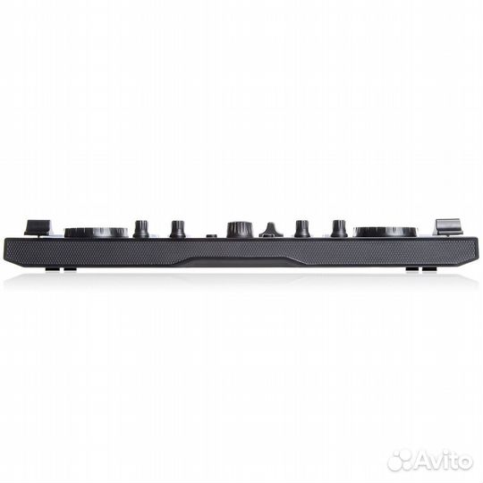 DJ-контроллер Numark DJ2GO2 Touch