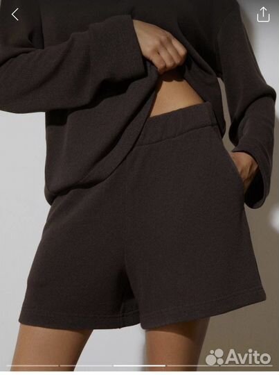 12 storeez костюм