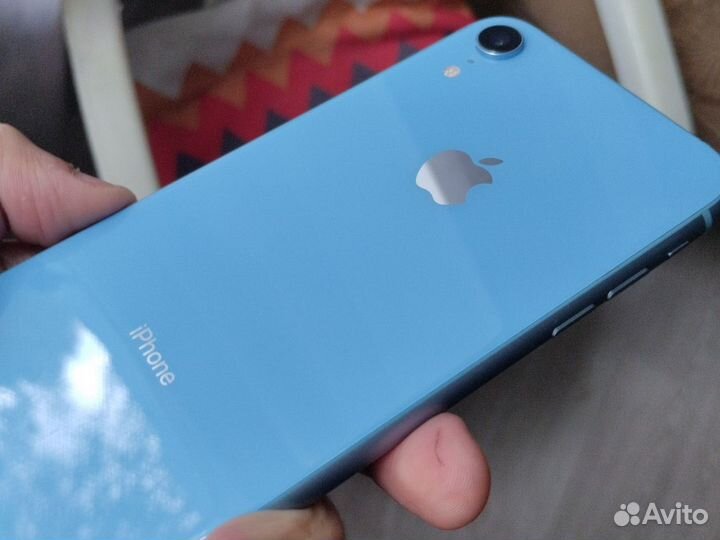 iPhone Xr, 64 ГБ