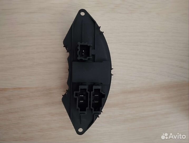 Резистор вентилятора opel corsa