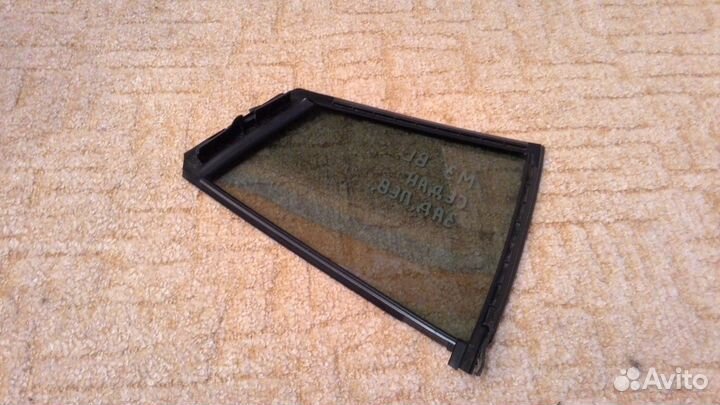 Стекло заднее левое глухое Mazda 3 BL Мазда 3 бл