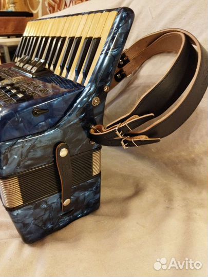 Аккордеон 3/4 Weltmeister Meteor