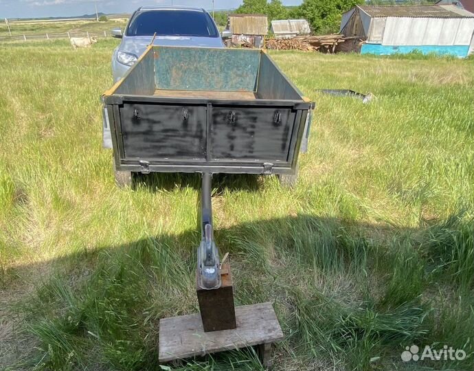 Прицеп легковой