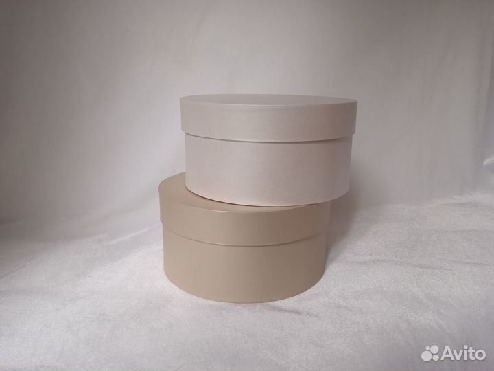 Коробка круглая без крышки и с крышкой
