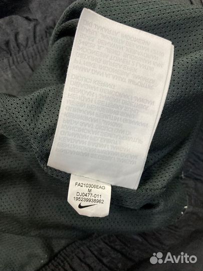 Nike Swoosh Windbreaker