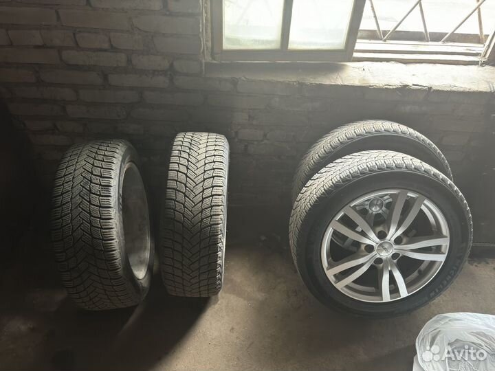 Колеса зимние 215/55 R17 комплект