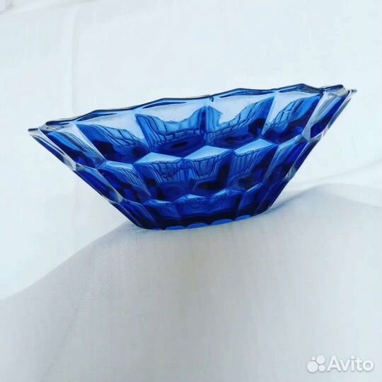 Посуда, цветное стекло