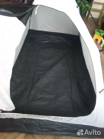 Quechua Arpenaz 2 Палатка двухместная двухслойная