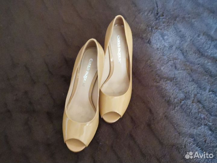 Туфли женские 36 размер на каблуке