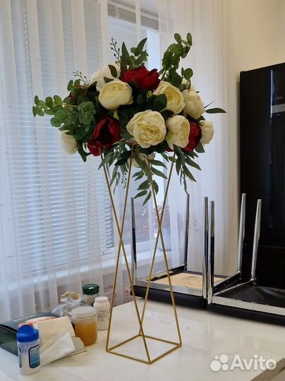 Аренда прокат посуды столов стульев