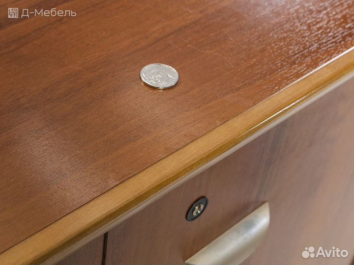 Тумба под оргтехнику