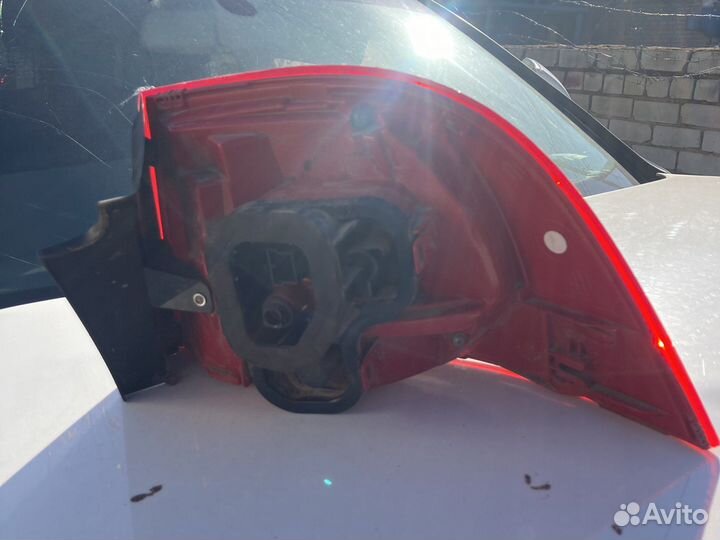 Задний фонарь volkswagen touareg