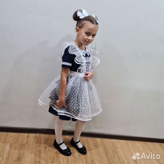 Школьный фартук