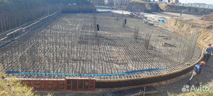 Бригада монолитчиков