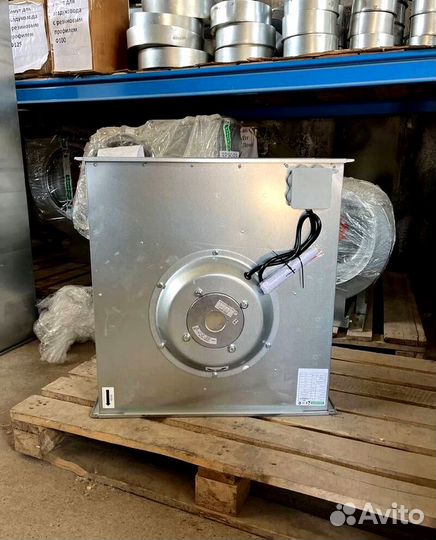 Вытяжной прямоугольный вентилятор