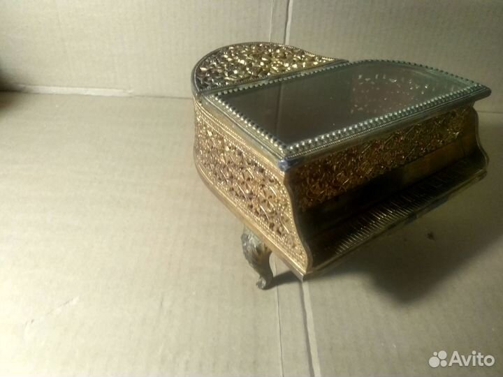 Шкатулка музыкальная Япония