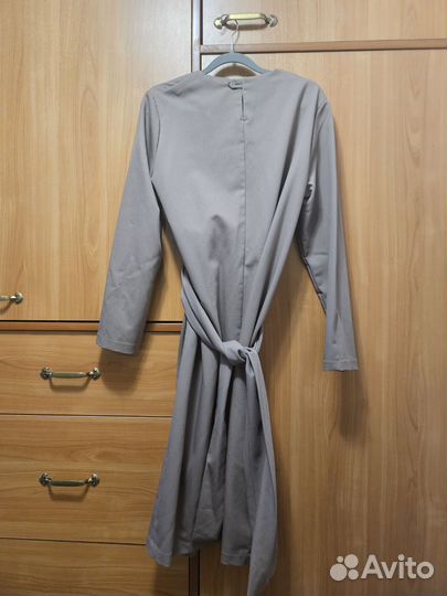 Платье с запахом 46