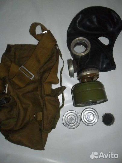 Продам противогазы, подв. маску, шапку, нарукавнки