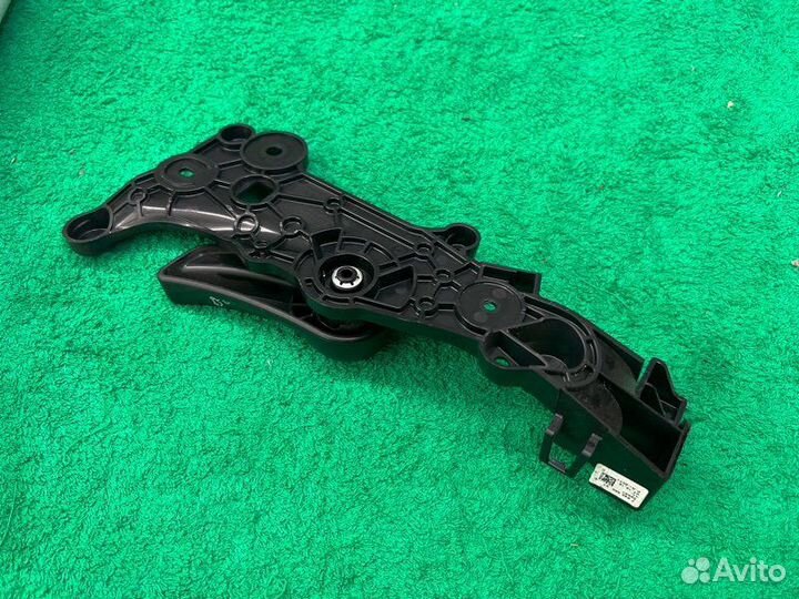 Ручка открытия капота Bmw 5 G30 B47D20A 2019