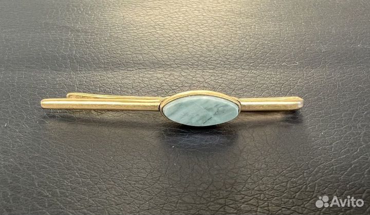 Зажим для галстука с камнем рс1М позолоченный