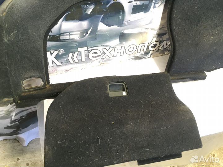 Обшивка багажника Audi A6 C4