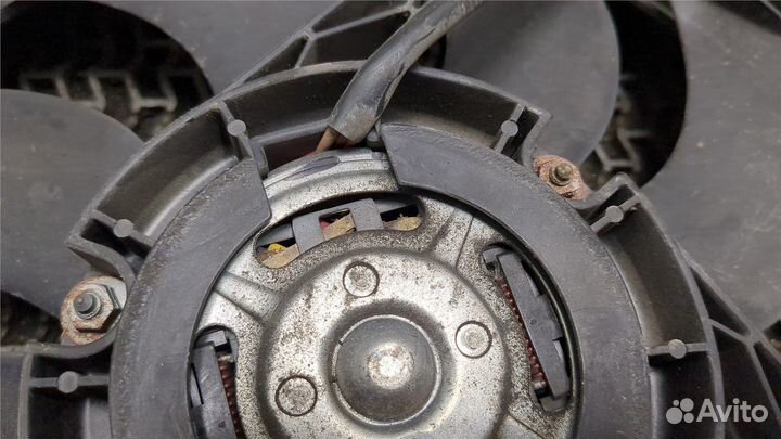 Вентилятор радиатора Skoda Roomster, 2007