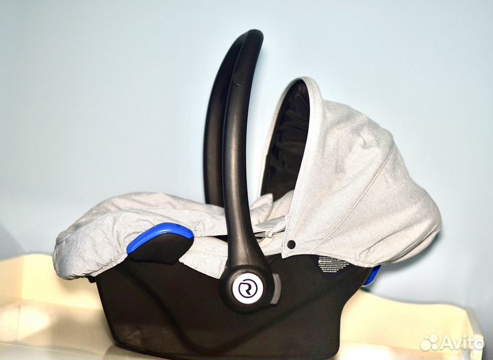 Детское автокресло Roan kite silver black