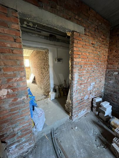 3-к. квартира, 64 м², 1/5 эт.