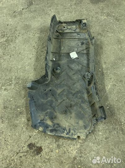 Накладка панели пола багажника Mercedes GLC X253