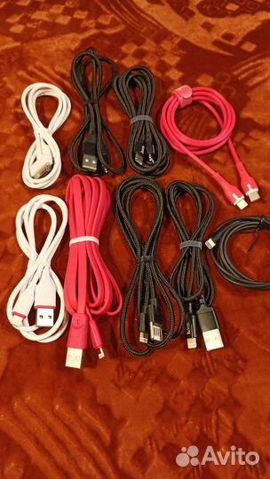 Кабель для зарядки смартфона