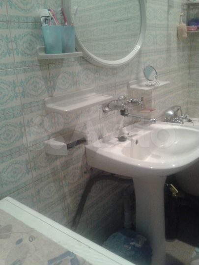 Комната 12 м² в 3-к., 6/6 эт.