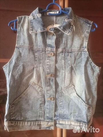 Джинсовая жилетка