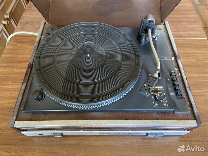 Проигрыватель винила Вега 106 Стерео