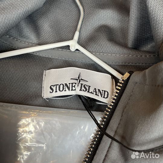 Куртка Stone Island Soft-Shell-R