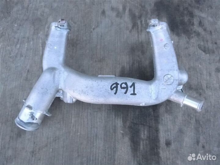 Патрубок системы охлаждения Lexus Ls600H UVF45